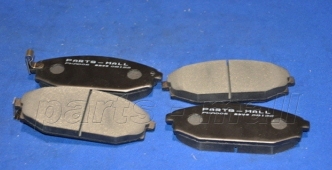 Колодки тормозные "PARTS MALL" передние дисковые HYUNDAI ELANTRA/SONATA PKA-006