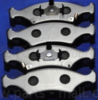 Колодки тормозные "PARTS MALL" передние дисковые KIA SPECTRA PKB-005