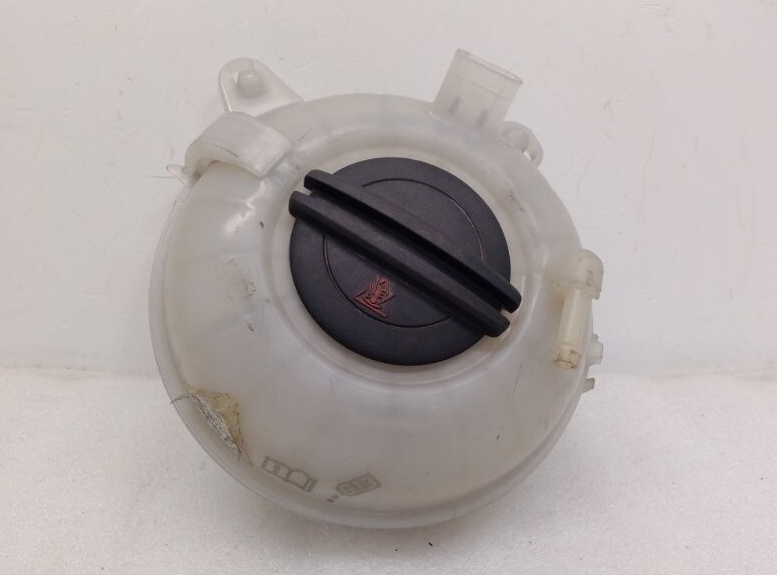 Бачок расширительный "BORSEHUNG" VW GOLF/SKODA OCTAVIA/FABIA 5Q0121407F