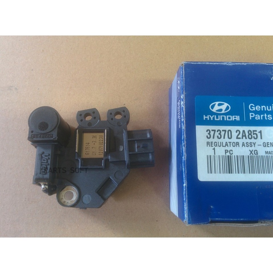 Регулятор напряжения генератора "HYUNDAI/KIA" HYUNDAI SOLARIS/KIA CEED/RIO 37370-2A851