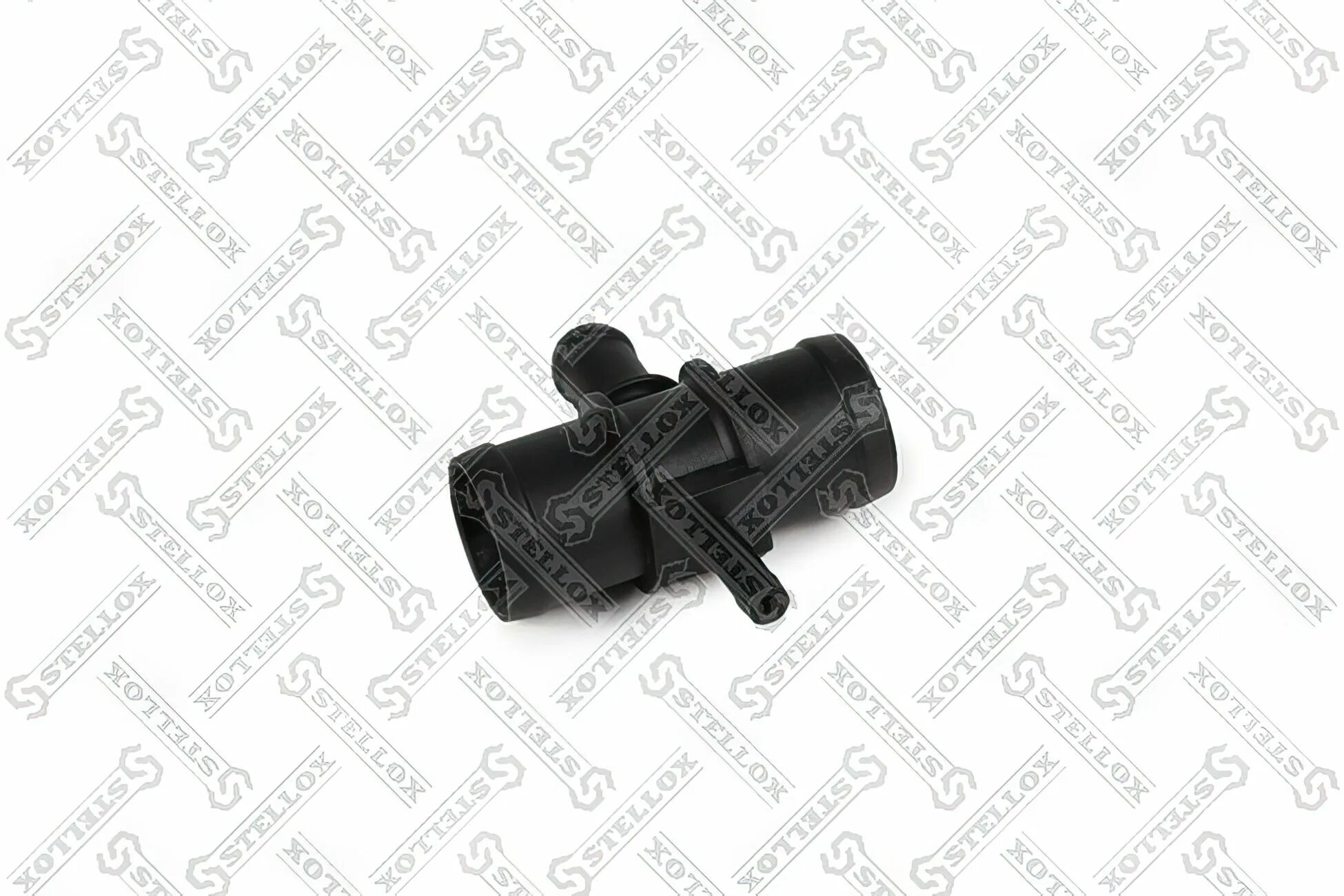 Фланец системы охлаждения "STELLOX" VW Golf 7550717SX