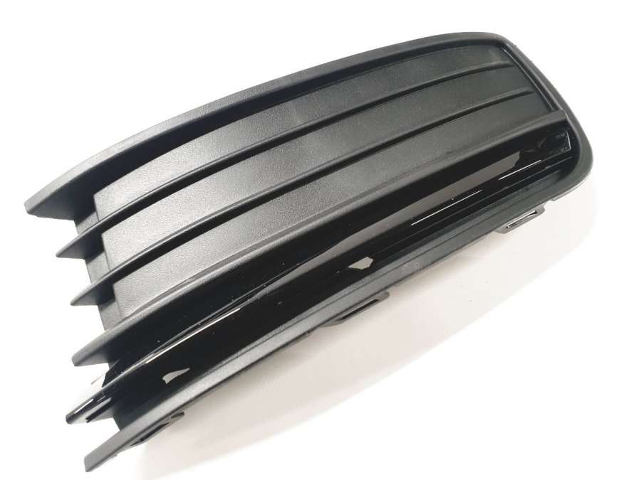 Заглушка фары противотуманной "NSP" правая VW Polo NSP086RU853666C9B9
